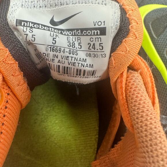 Nike Size 7.5 Sneakers Gray Orange‎ Lace Up Running Hiking Outdoors Gym Sports - Picture 6 of 7